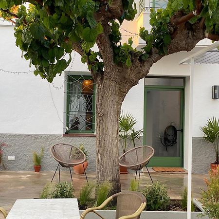Les Filles Hotel Deltebre Exterior foto