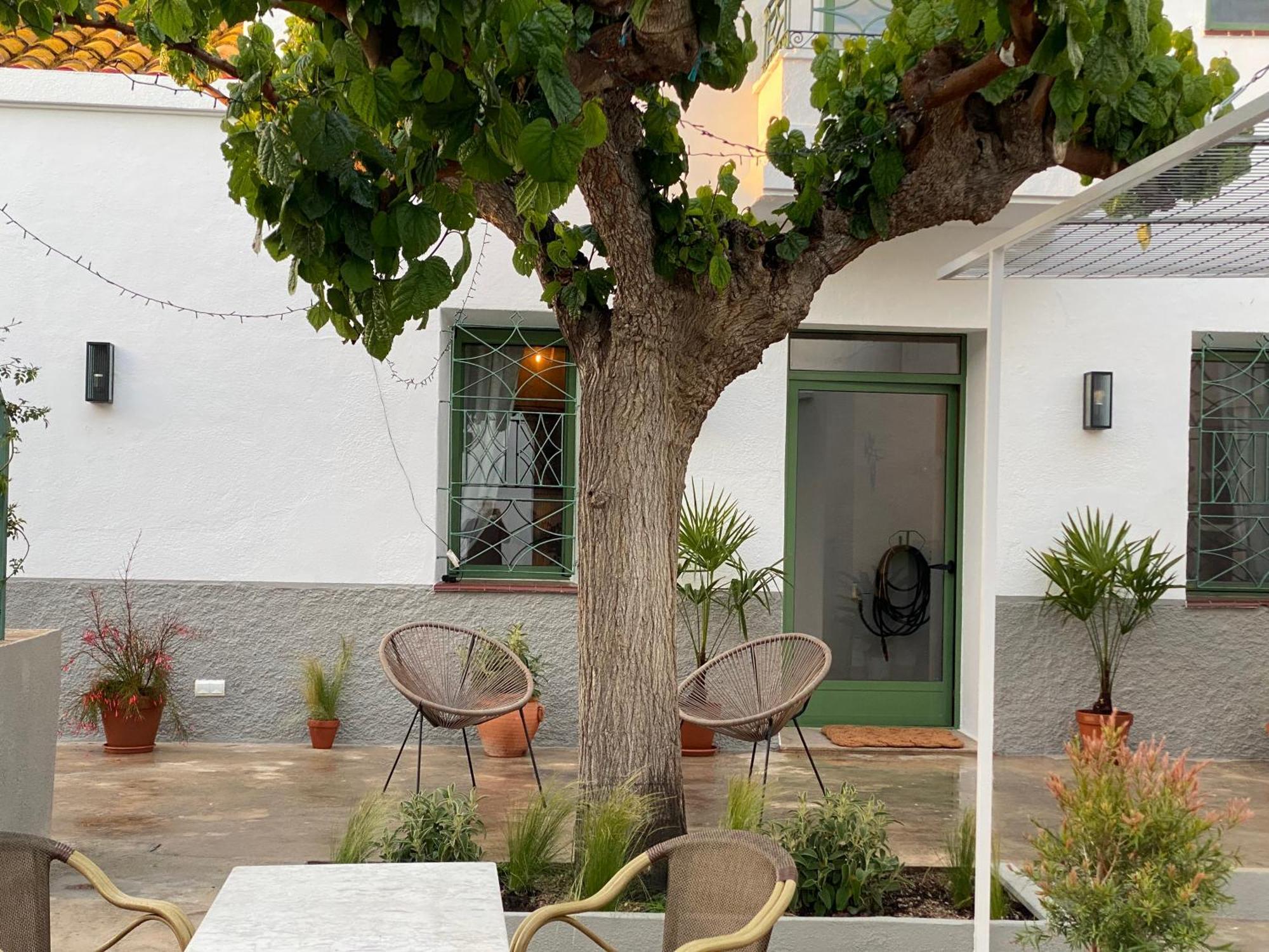 Les Filles Hotel Deltebre Exterior foto